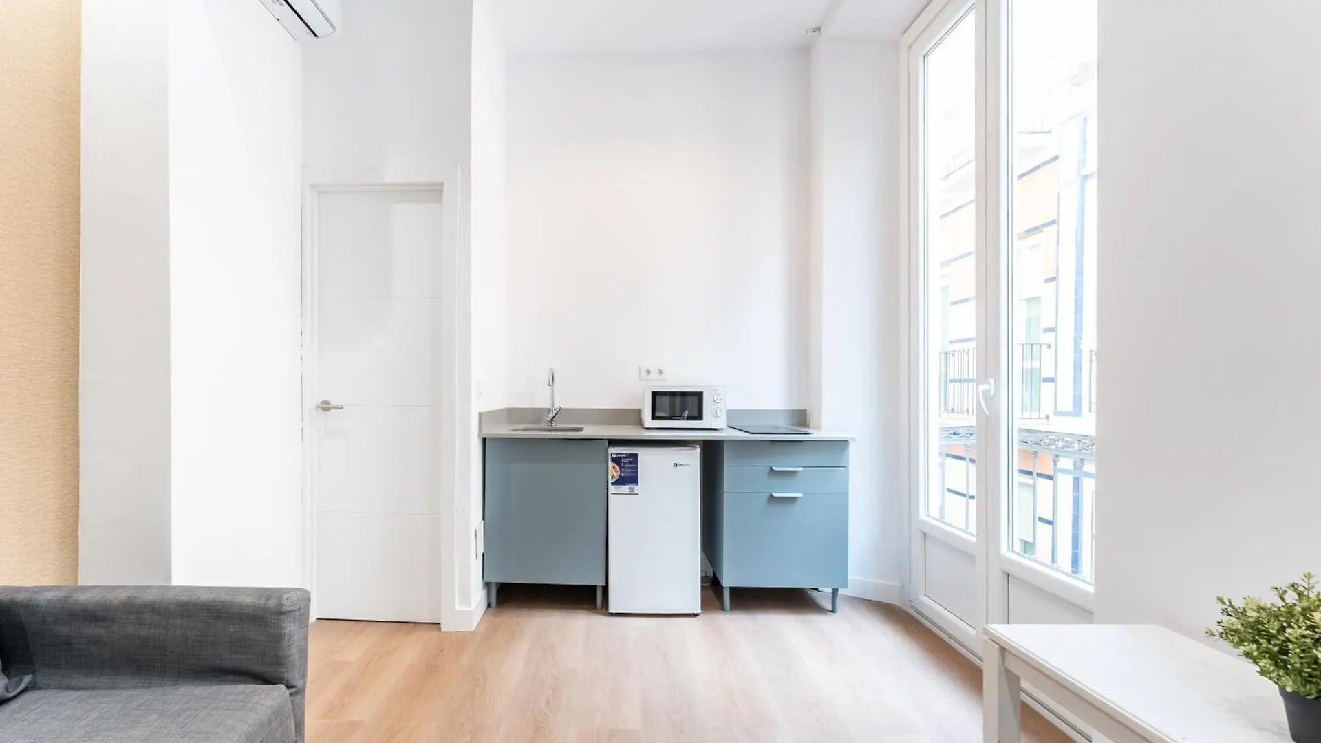 Apartamentos Juan De Padilla Malaga 0*,  Spain