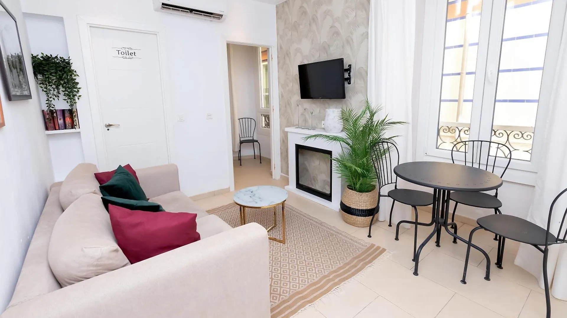 Apartamentos Juan De Padilla Malaga Apartament